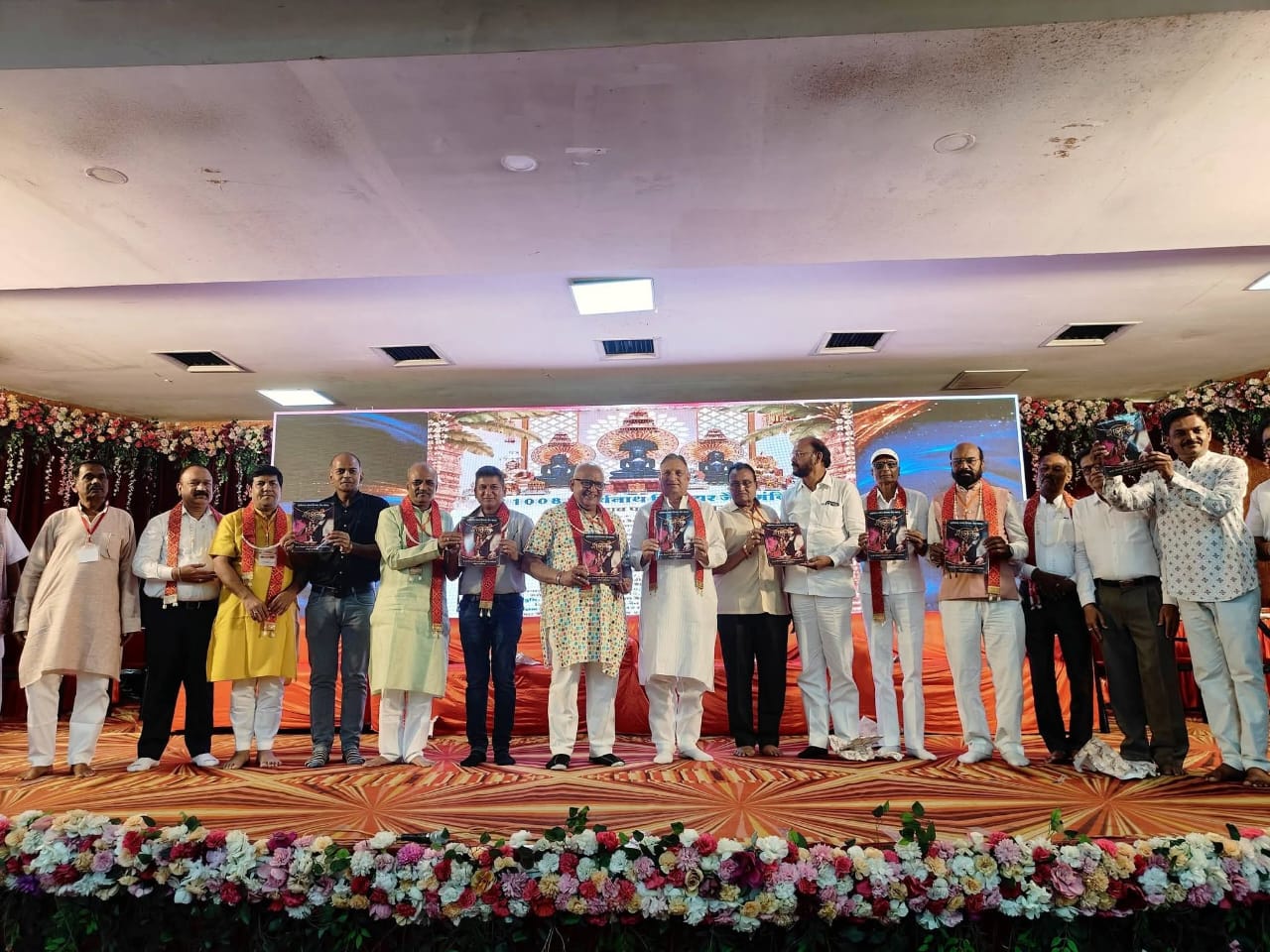 Digambar Jain community, youth-girl introduction conference, Lokesh Kanwadia, Agrasen Dham, Raipur, Shagun magazine, Jain community, Khabargali