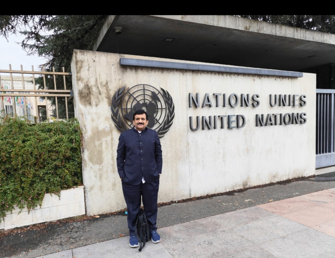 Dr. Dinesh Mishra, senior eye specialist of Chhattisgarh and President of the Superstition Eradication Committee, superstition, witch-hunting, human rights, United Nations, Geneva, Superstition Eradication Committee, women's safety, Raipur, Chhattisgarh, Khabargali