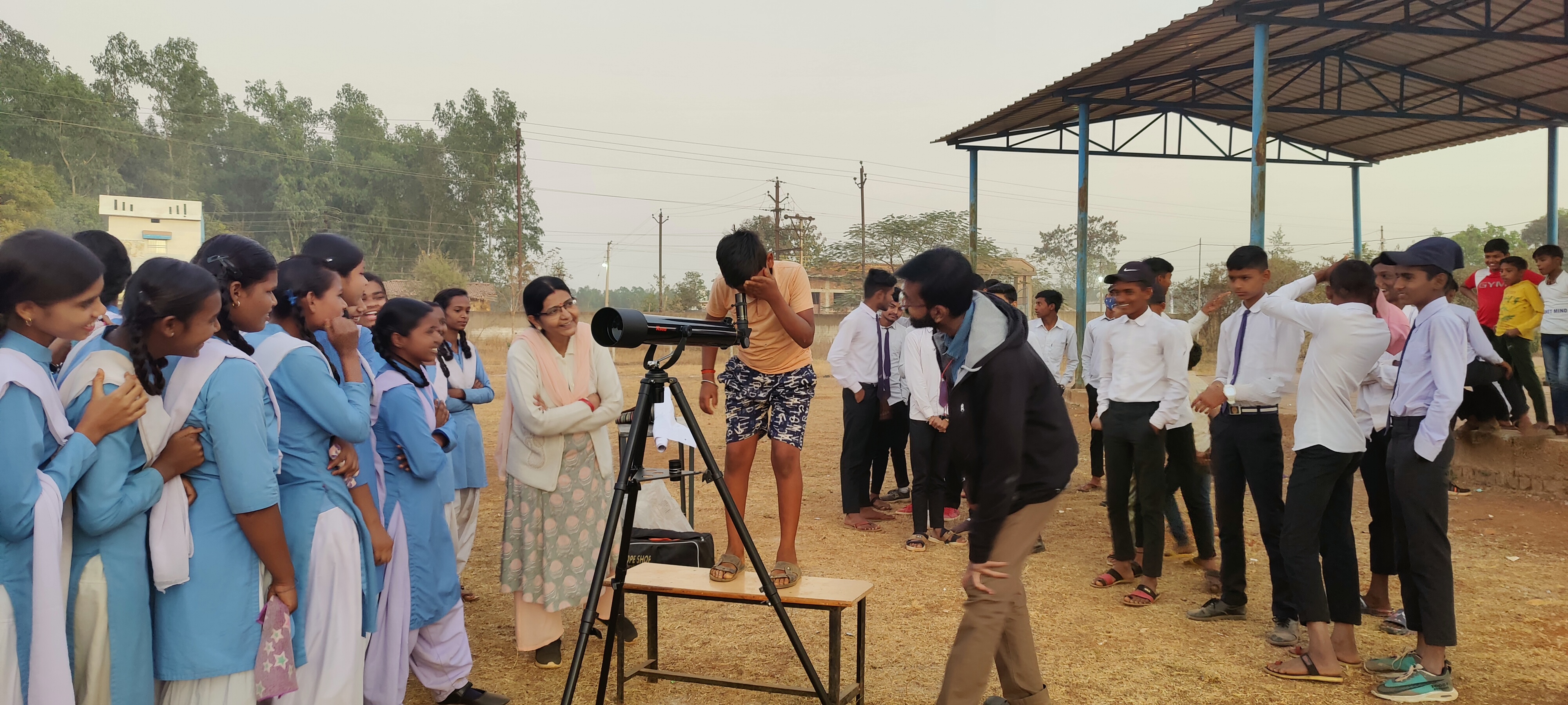 Divyansh Saxena, Shooting the Star, Government Higher Secondary School, Pacheda Vikaskhand Arang, Moon through telescope, Jupiter, Astronomy, Moon, Stars, Planets, Constellations, Raipur, Chhattisgarh, news, khabargali