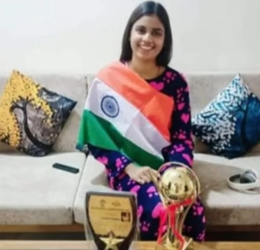 Toshi Pandey, Toshika, Kathak, State Level Kathak Dance Competition, National Level, International Level, Gold Medal, Chhattisgarh, Durg Patan, Pandit Vijay Pandey, Daughter Gaurav Samman, Brahmin Ratna Award, Identity Award, Samaj Ratna, Khabargali