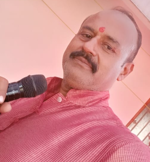 The premises of Shri Chintahar Hanuman Temple located in Chobey Colony will reverberate with Hanuman bhajans, Sunderkand recitation, Bhajan Sandhya, Hanuman Chalisa, Tableau and Bhandara, famous singer Shrikant Sharma and party will perform, program organized by Bhakt Seva Mandal and Deepak-Naresh Kedia, Raipur, Chhattisgarh, Khabargali