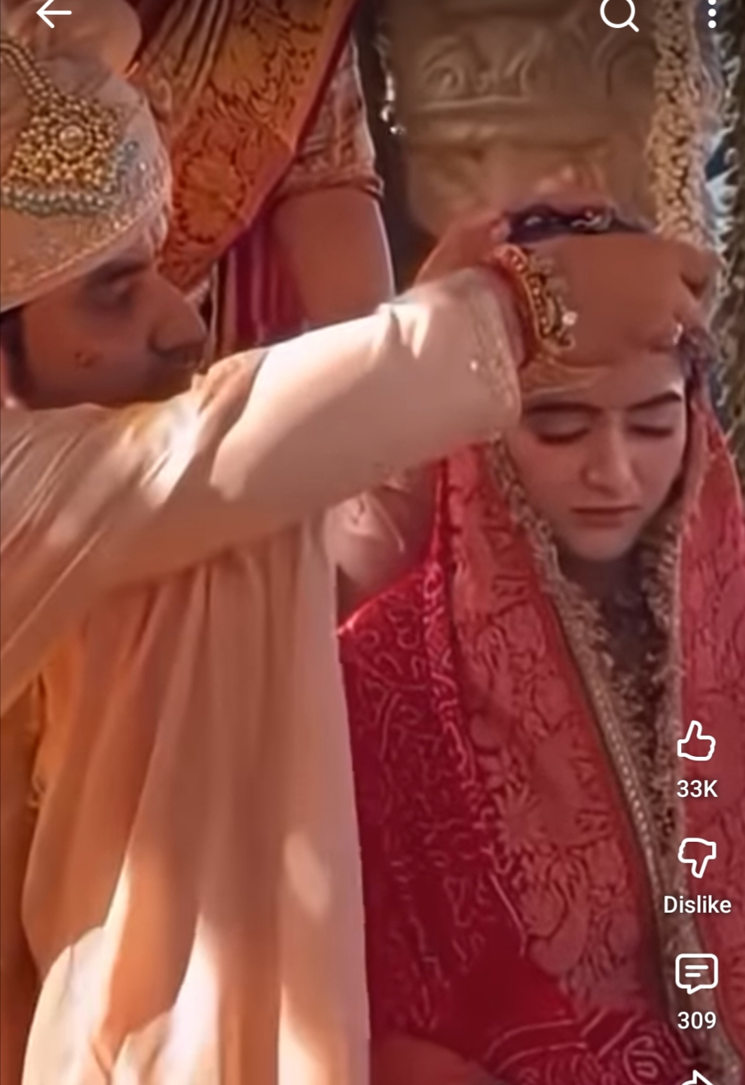 Jai Jai Indresh Upadhyay tied the knot of marriage, took seven rounds with Shipra Sharma of Haryana, Jaipur, Vrindavan, Brij, Krishna, Radhe, Govardhan, Gopi, Ashtanidhi, Mother Cow, Mother Yashoda, Mother Devaki, Nand Baba, Vasudev Ji, Vrishbhanu Ji, Mother Kirti, Eight Friends, Eight Friends, Govardhan, Yamuna Ji, Mathura, Khabargali