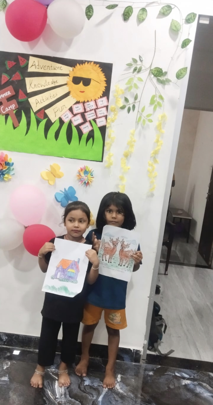  20 day summer camp concluded on a grand note in Raipur, courtesy Pathashala, Raipur and UHFC Foundation. Children learnt the art, dance and personality development skills. Mahendra Singhania, dentist and social worker Dr Abhishek Mishra, Sonam Srivastava, founder and director of UHFC Foundation, Raipur, Chhattisgarh, Khabargali