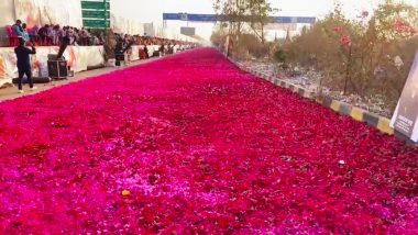 85th National Convention of Congress, Flower Shower, Rose Carpet, Priyanka Gandhi, Mayor Ejaz Dhebar, Raipur, Chhattisgarh, News, khabargali