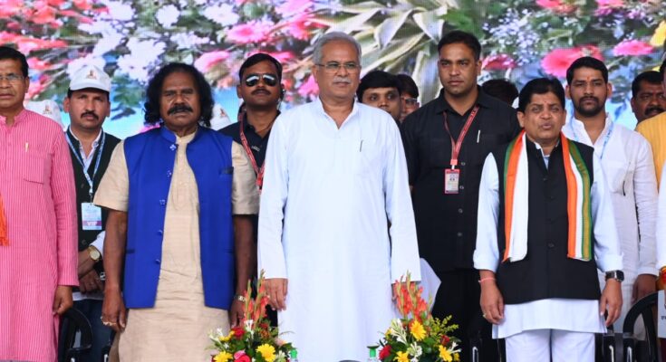 Labor Conference, Chief Minister Bhupesh Baghel, treasury, announcement, laborers, beneficiaries, Sushil Sunny Agarwal, R5, Chhattisgarh, news,khabargali