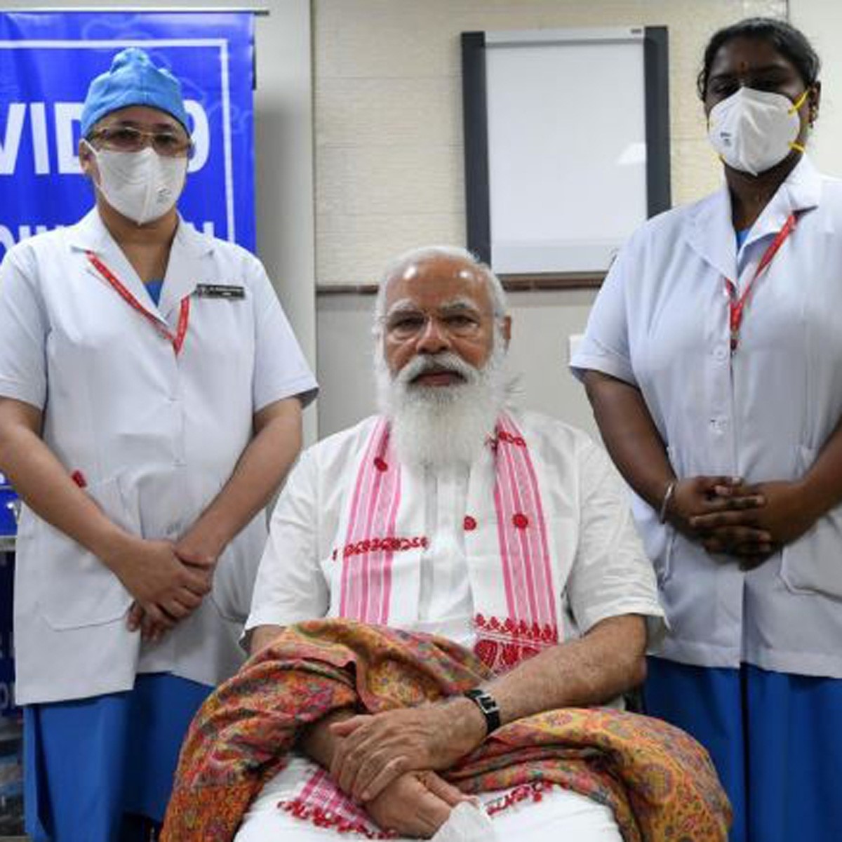 Global epidemic, second phase of corona vaccination, Prime Minister Narendra Modi, nationwide vaccination program, Bharat Biotech Covaxin, AIIMS, Nurse P Niveda, Rosamma Anil, Khabargali