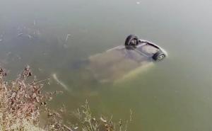 Five people died tragically when their car fell into a canal while returning from a wedding, with the gate locked. Hindi latest News big News khabargali 