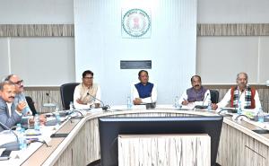 The government will develop Raipur as a metro city, a high-level review meeting was held under the chairmanship of the Chief Minister cg hindi News latest News khabargali 