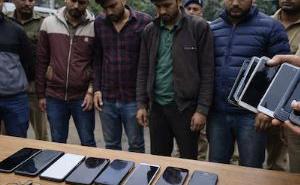 गेट परीक्षा में नकल करने के प्रयास के आरोप में छह लोग गिरफ्तार, कई नक़ल उपकरण बरामद खबरगली Six people arrested for attempting to cheat in GATE exam, several cheating equipment recovered Raipur chhattisgarh khabargali 