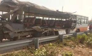 2 roadways buses collide with a truck, 3 passengers die, over 30 injured hindi news latest news khabargali 