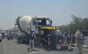  Road accident in Kalyan, Mumbai: 11 people killed in collision between dumper and van hindi news big news mumbai news khabargali 