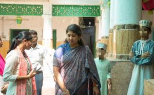 Major flaws found in Madrasas, Child Commission strict: Children were being forced to do manual labour, filth in the premises and lack of drinking water. Dr. Varnika Sharma's inspection found deficiencies in child protection standards, gave instructions for improvement, Madrasa Islahul Muslimeen and Darul Yatama located at Baijnath Para, Dr. Varnika Sharma, Chairperson of Chhattisgarh State Child Rights Protection Commission, Raipur, Chhattisgarh Khabargali