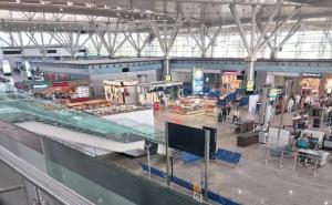  A great treat awaits passengers at Raipur Airport: they can now take their favorite books for free raipur chhattisgarh khabargali 