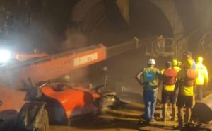 Tragic accident in Chamoli tunnel; 7 workers from Chhattisgarh and Jharkhand killed. Hindi news latest news hindi khabargali 
