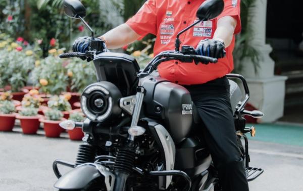 Chief Minister Vishnudev Sai himself rode a bike and gave the message of safe driving to the youth. On the occasion of Silver Jubilee year, a grand event of MRF National Supercross Bike Racing Championship 2025 will be organised in Raipur. Ujjwal Deepak, President of Chhattisgarh Motor Sports Association, Raipur, Chhattisgarh, Khabargali