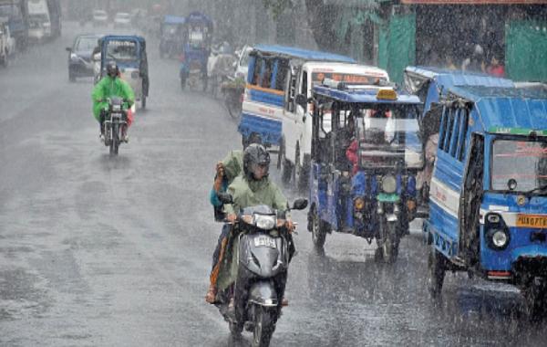 Rain likely in Chhattisgarh over the next 4 days; alert issued for thunderstorms and lightning in several districts. Hindi news latest news khabargali 