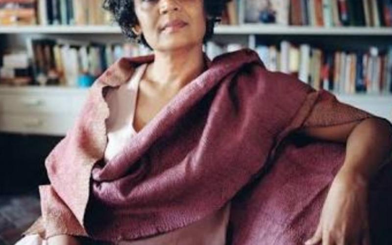 arundhati roy, corona virus, india, khabargali