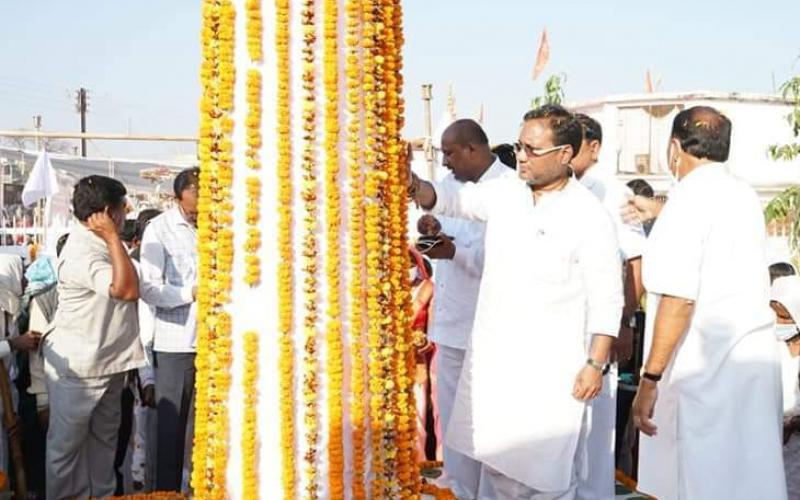 Minister of Public Health Engineering, Village Industries Guru Rudrakumar, Rajnandgaon, Village Narmada, Chakanar, Baba Guru Ghasidas, Naveen Jaitkham, Inauguration, Satnam Panth, Khabargali