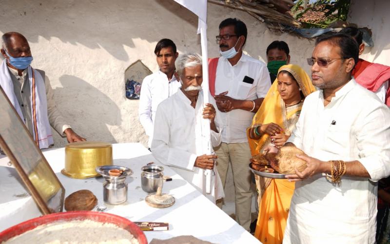 Sixth descendant of Guru Baba Ghasidas ji, Jayanti, Guru Gaddi, Shobhayatra, Chhattisgarh Pradesh, Cabinet Minister Jagatguru Rudrakumar, Satnam Sandesh Yatra, Khabargali