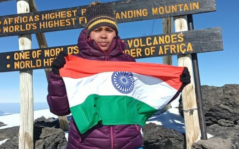 Women's Day, Chhattisgarh's Daughter, History, Fatah, Africa's Highest Peak Mount Kilimanjaro, Janjgir-Champa Anganwadi Worker, Amita Shriwas, 8 March International Women's Day, Khabargali