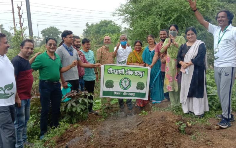 Green Army, Mission Green Raipur, People, Amitabh Dubey, Khabargali