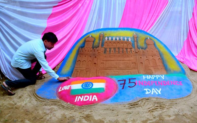 75th anniversary of independence day, sand artist sand artist, Hemchand Sahu, Rajim, Artwork, Chhattisgarh, Khabargali