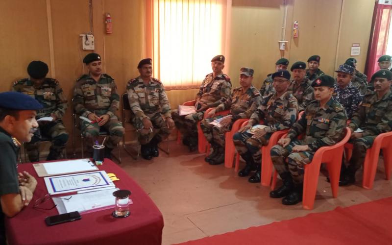 Training of the Trainer, Group Commander Brigadier AK Das VSM, Deputy Commander Col Vishnu Singh Sikarwar, Col Ashish Badola, 8 CG Girls Battalion, NCC, Major P Surekha Rao, Chhattisgarh, Khabargali