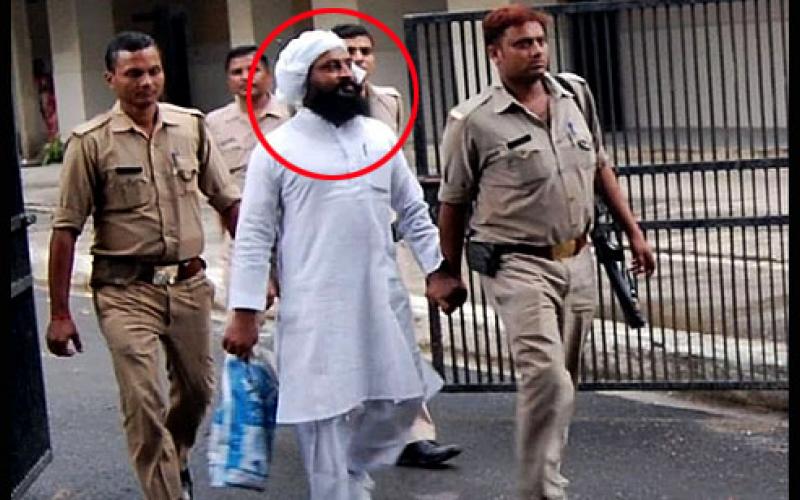 Terrorist Waliullah sentenced to death, Sankat Mochan Temple in Varanasi, 2006 Serial Bomb Blast at Cantt Railway Station, Khabargali