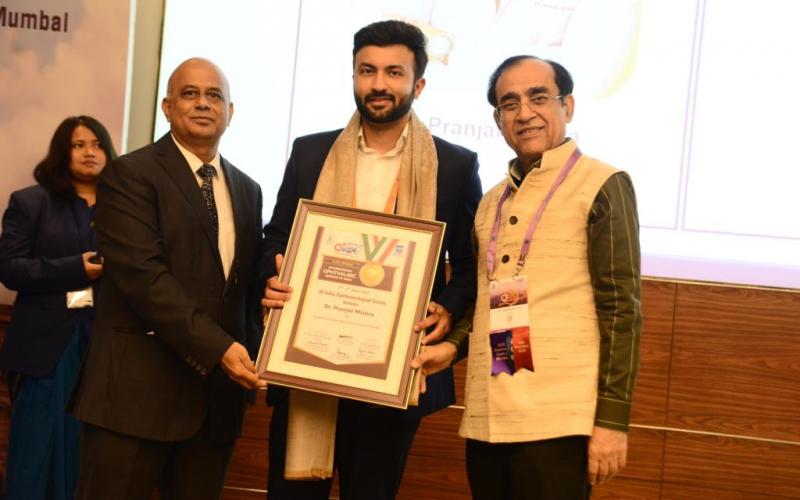 Dr. Pranjal Mishra, Young Eye and Retina Specialist, Raipur, Mumbai, National Association of Ophthalmologists, All India Ophthalmological Society, Research paper on retinal retina, Best Paper Award, Asia Pacific Conference, Life Line Express, Dr.  Dinesh Mishra, Chhattisgarh, Khabargali