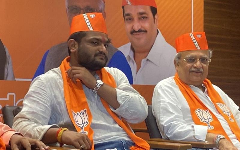 Hardik Patel, Bharatiya Janata Party, joins BJP, State President CR Patil, Gujarat, Khabargali