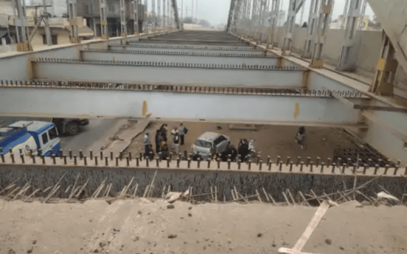 Kumhari flyover construction company, Negligence, Senior Engineer arrested, Annu Dewangan, Collector Pushpendra Kumar Meena and SP Dr. Abhishek Pallav, Royal Infra, Chhattisgarh, Khabargali