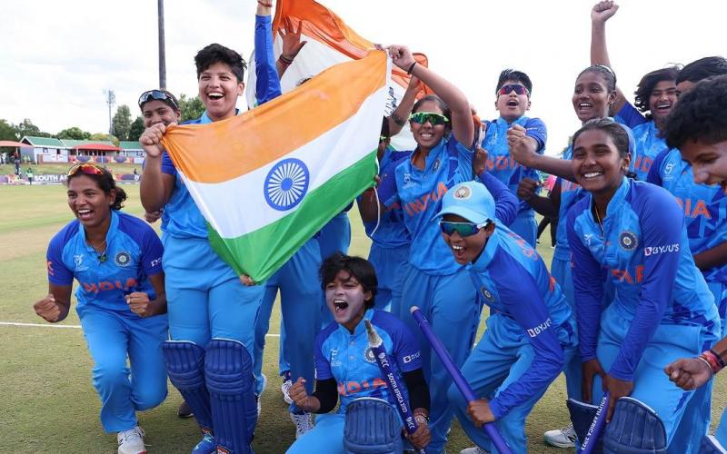 India's daughters created history, became the first champion of the Under-19 T20 World Cup, Cricket, beat England by seven wickets in the final, Potchefstroom, Shafali Verma, Captain, Shweta Sehrawat, Saumya Tiwari, Gongadi Trisha, Richa Ghosh, Wicketkeeper, , Rishita Basu, Titas Sadhu, Mannat Kashyap, Archana Devi, Parshvi Chopra, Sonam Yadav,khabargali