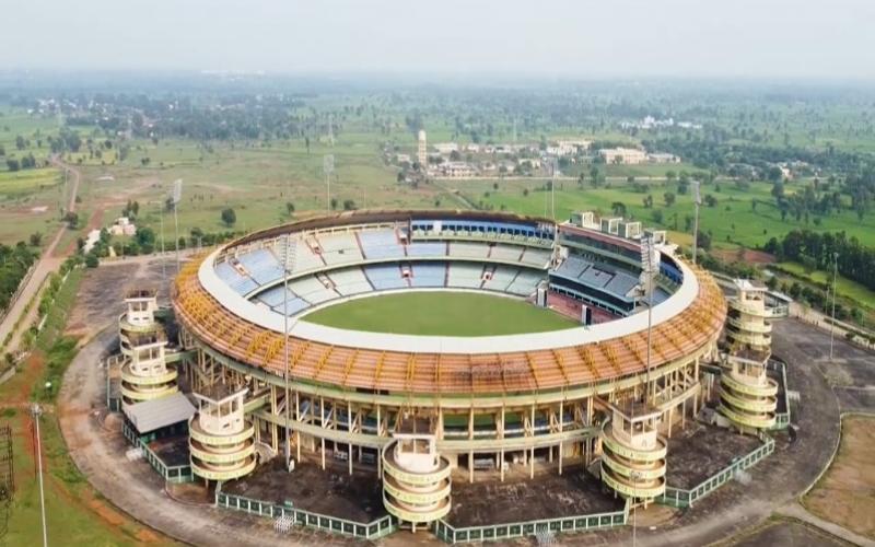 International Cricket Match, Collector Dr. Sarveshwar Bhure, SSP Prashant Agarwal, Shaheed Virnarayan Singh International Cricket Stadium of Nava Raipur, Raipur, Chhattisgarh, Khabargali