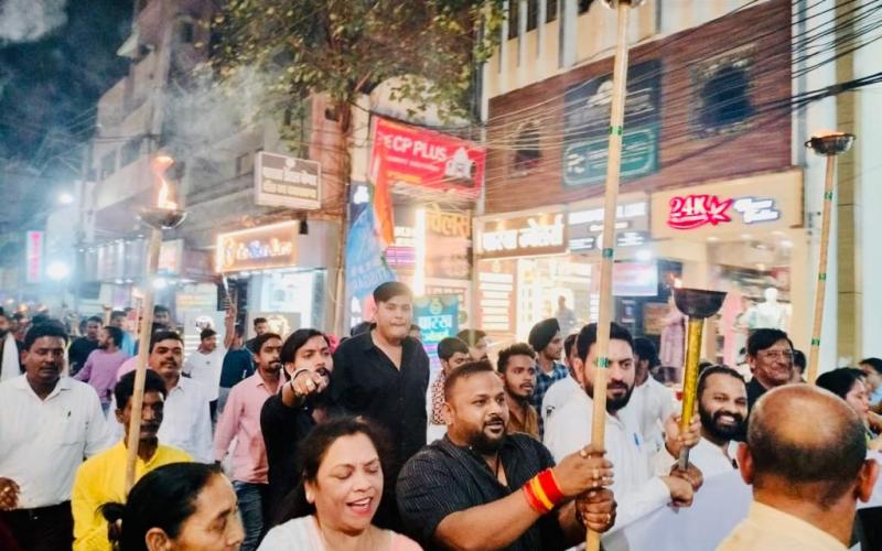 Save Democracy, Torch Peace March, Chief Minister Bhupesh Baghel, Sushil Sunny Agarwal, Chhattisgarh Building and Other Construction Workers Welfare Board, Raipur, Chhattisgarh, news, khabargali