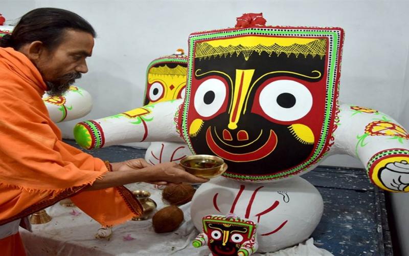 Lord Jagannath is ill, medicine decoction, eye festival, Rath Yatra, Jyestha Purnima, Amavasya Tithi, Gayatri Nagar, Sadar Bazar, Turi Hatri, Amapara, Ashwini Nagar, Lily Chowk, Kota, Jagannath Temple of Gudiyari, Raipur, Chhattisgarh, Khabargali