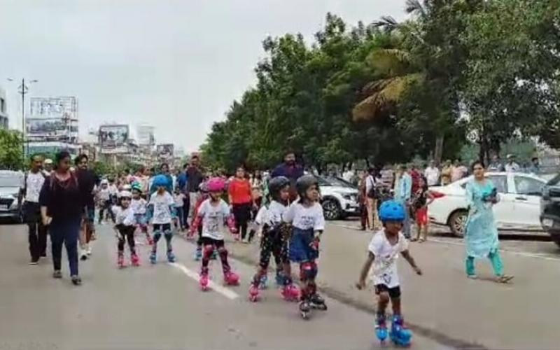 Chhattisgarh Roller Skating Association, World Olympic Day, Atul Shukla, Rupendra Singh Chauhan, Daljit Singh Thind, Ramkrishna Chakradhari, Yogendra Bhardwaj, Devendra Bhundele, Seema Jindal, Kishore Bhandari, Marine Drive, Telibandha, Raipur, Khabargali