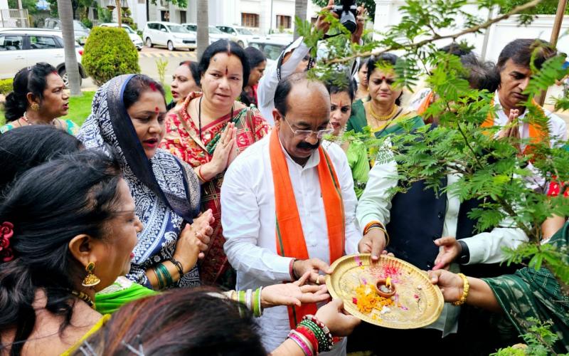 BJP Mahila Morcha celebrated Hareli Festival, BJP State President Arun Saw, Shalini Rajput, Chhattisgarh,khabargali