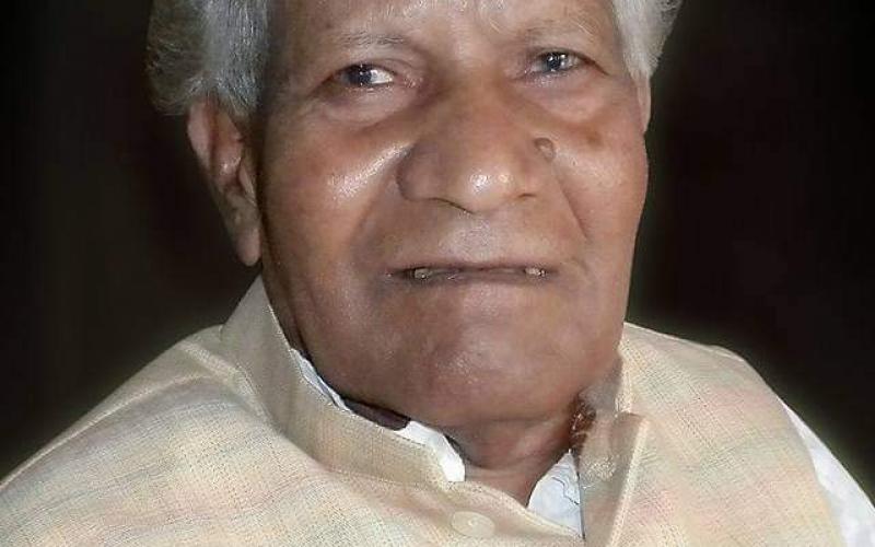 Today is the death anniversary of Late Resham Lal Jangde, known as a political saint in Chhattisgarh, freedom fighter, MP of the first Lok Sabha and member of the constitution making committee of India, first graduate of Satnami Samaj, Gurughasidas Dalit Chetna Puraskar, Raipur, Resham Lal Jangde, Chhattisgarh  , news,khabargali