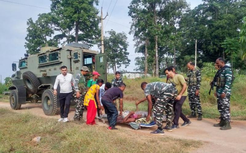 Security personnel martyred in Naxalite incidents, Sub Inspector Sudhakar Reddy Shahi of 165th battalion of Central Reserve Police Force (CRPF), constable Ramu injured by bullet, encounter between security forces and Naxalites, encounter between security forces and Naxalites, Chhattisgarh, Khabargali