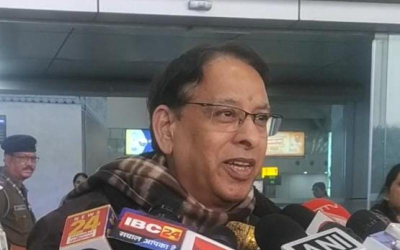 RK Sharma, CMD of Rajasthan Electricity Corporation, Chairman and Chief Manager of Rajasthan State Electricity Generation Corporation, reached Raipur with the demand of coal from Surguja, Chhattisgarh, Khabargali.
