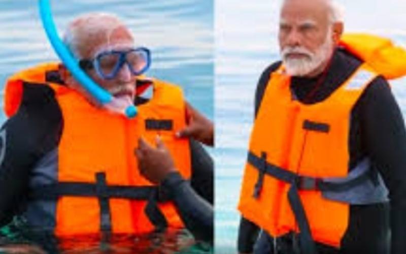 Prime Minister Narendra Modi took a dip in the sea, pictures surfaced, visit to Union Territory Lakshadweep, Khabargali