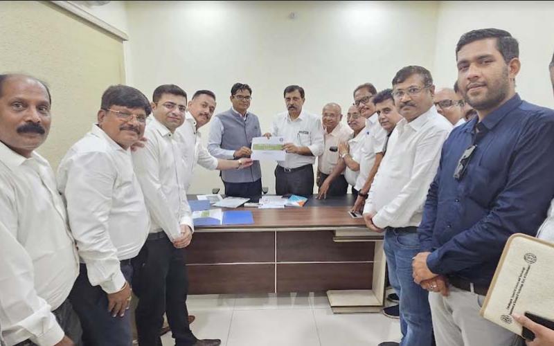 Cabinet Minister Choudhary gives green signal to South Central Asia's largest market wholesale corridor, Chhattisgarh Chamber of Commerce and Industries state president Amar Parwani, general secretary Ajay Bhasin, treasurer Uttam Golcha, executive president Rajendra Jaggi, Vikram Singhdev, Ram Mandhan, Manmohan Agrawal, Chhattisgarh, Khabargali