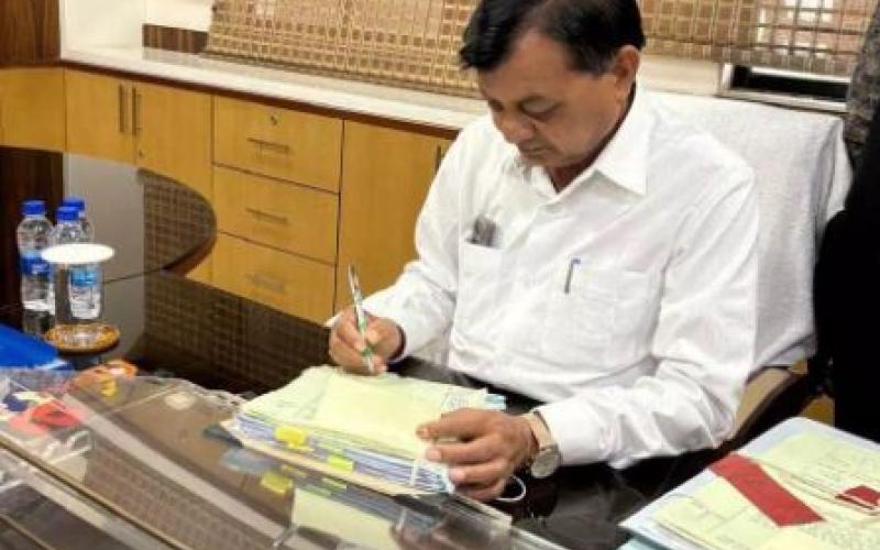 An amount of more than Rs 29 crore will be deposited in the accounts of more than 44 thousand labor families, the amount approved on the instructions of the Labor Minister.  raipurnews  cgnews  hindinews latesnews khabargali 