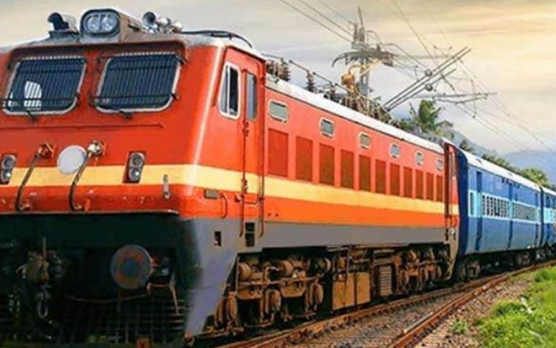 Railway passengers will face trouble once again, Railways has once again canceled 13 express passenger trains... latest news  hindi news Big news khabargali 