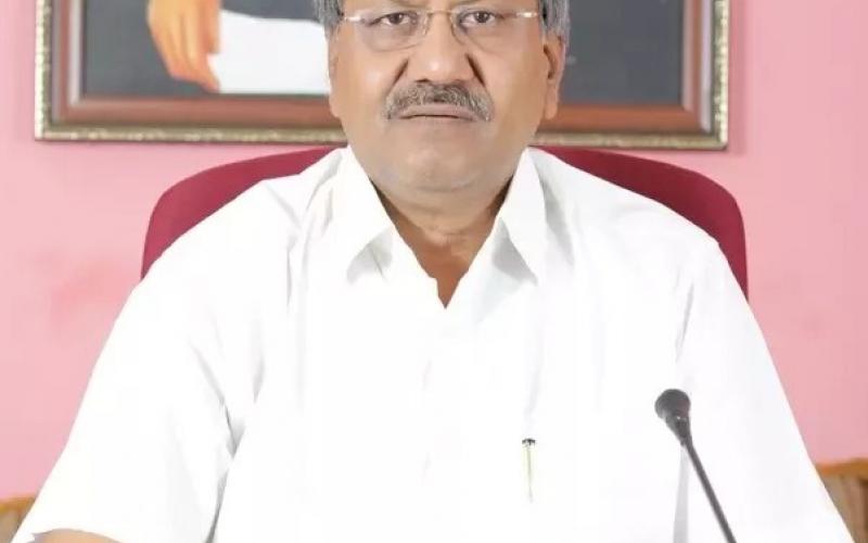 50 thousand youths will tell how Raipur can become a developed and modern city, MP Brijmohan Agrawal's innovative event on 10 years of Modi government ⁠ Naya Bharat Utsav is being organized in 100 colleges of Raipur Lok Sabha including central educational institutions - Brijmohan Agrawal will have direct dialogue with the youth, Khabargali