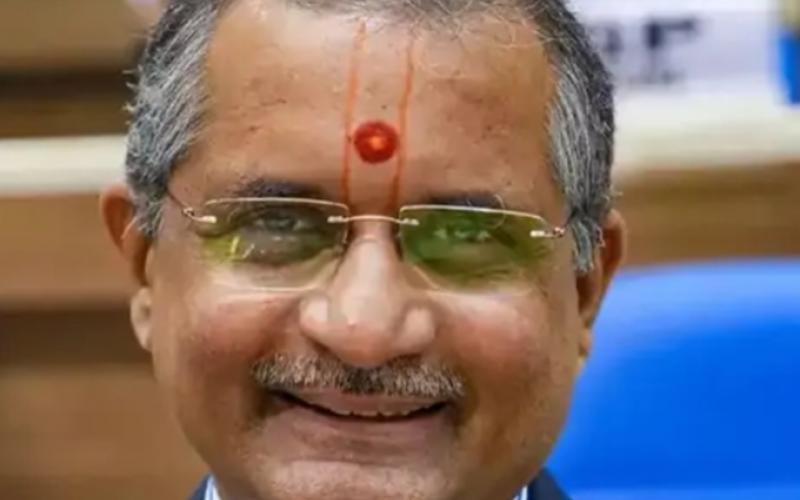 UPSC chairman resigns, cites personal reasons, Union Public Service Commission chairman Manoj Soni, Khabargali
