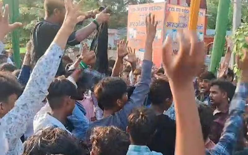 Slogan raised in Amethi "If you want to live in India, then say Ya Hussain" Chhattisgarh Congress should clarify its opinion on this, BJP state general secretary Jagdish Ramu Rohra, Khabargali