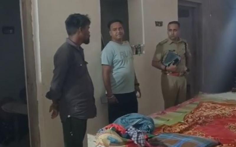  24 days old newborn girl sleeping next to her mother went missing, found dead, dead body found in a well...  hindinews latestnews cg news  bilaspurnews bignews khabargali 
