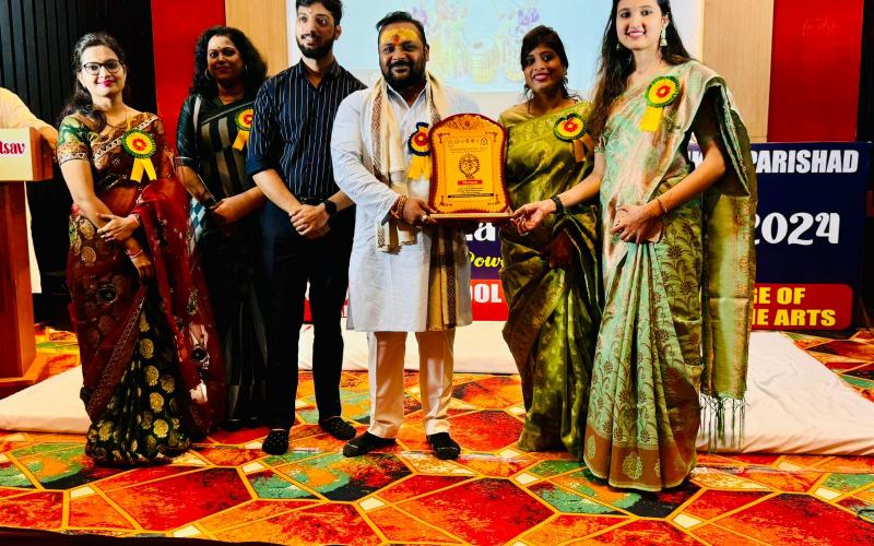 4 day program of Jhoom Tarana Festival by Krishna Public School and its group, Sushil Sunny Agarwal, former president of Chhattisgarh Building and Other Construction Workers Welfare Board, Raipur, Chhattisgarh, Khabargali