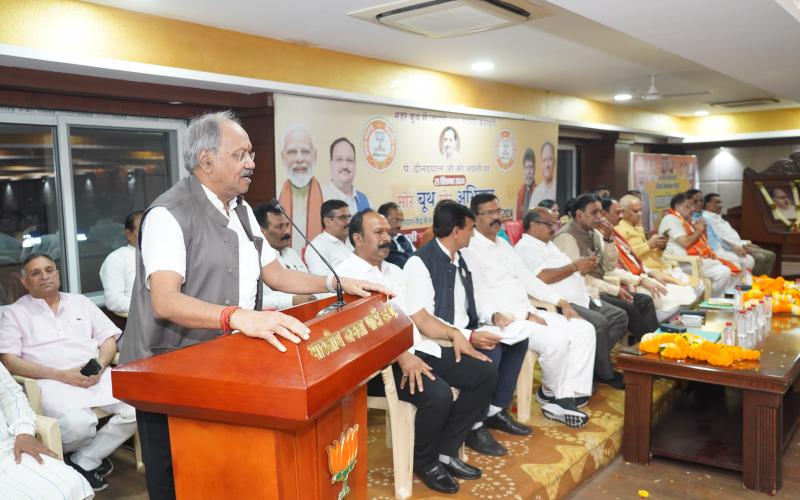 BJP is ready to make a record once again in Raipur South, MP Brijmohan filled enthusiasm among the workers, Khabargali